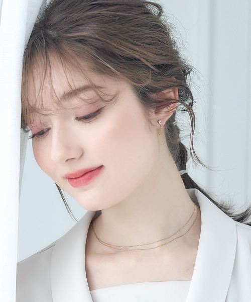 Jolie Toujours(ジョリトゥジュール)の「ドロップトップチェーンスウィングピアス(ピアス(両耳用)・レディース・ゴールド・FREE)」の5枚目の写真