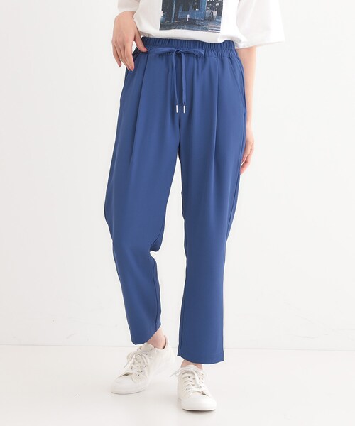 SHOO・LA・RUE(シューラルー)の「【ひんやり/UV/S-LL】さらさらぷるん イージーテーパードパンツ(その他パンツ・レディース・オレンジ/ブルー/カーキ/ベージュ/ブラック/グリーン/ブラウン系その他・04/05/10/01/03/02)」の16枚目の写真