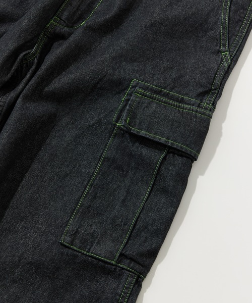 XLARGE（エクストララージ）の「COLOR STITCHED DENIM CARGO PANTS（デニムパンツ・メンズ・インディゴブルー/ブラック・30inch/32inch/34inch/36inch）」の8枚目の写真
