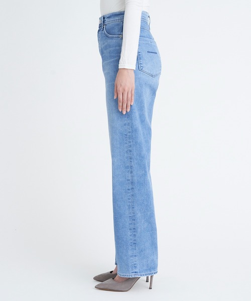 YANUK(ヤヌーク)の「Really Light ボーイズストレート"LEA"(デニムパンツ・レディース・サックスブルー・26inch/25inch/24inch/23inch/22inch/21inch/27inch)」の9枚目の写真