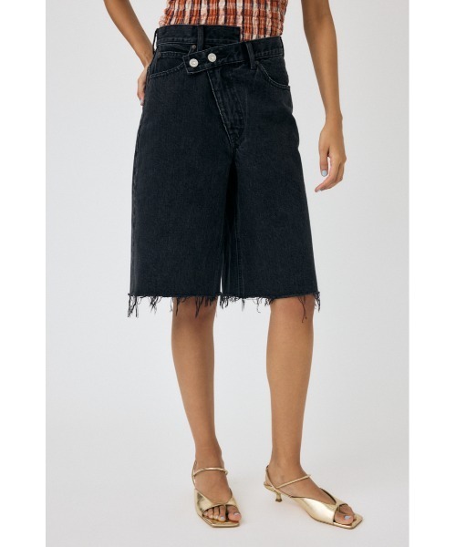 MOUSSY(マウジー)の「CROSS WAIST ハーフパンツ(デニムパンツ・レディース・ブラック/ライトブルー/オフホワイト・0/1/2)」の21枚目の写真