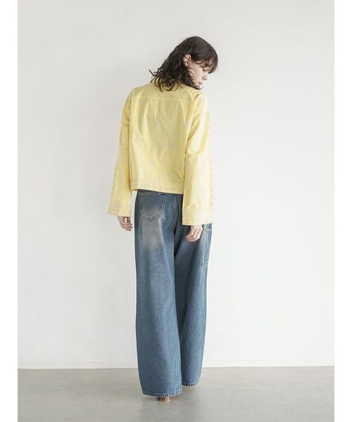FIKA.(フィーカ)の「Ethnic embroidered shirt(シャツ/ブラウス・レディース・ブラック/オフホワイト/イエロー・MEDIUM)」の5枚目の写真