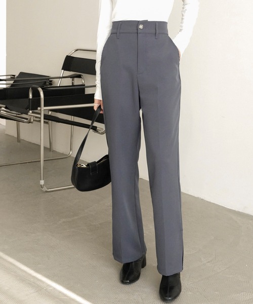 urge：（アージコロン ）の「【URGE:】シルエット フレア スリット パンツ（スラックス・レディース・アイボリー/ブラック/ライトベージュ/チャコールグレー/ブラウン/ミント・SMALL/MEDIUM/LARGE）」の3枚目の写真