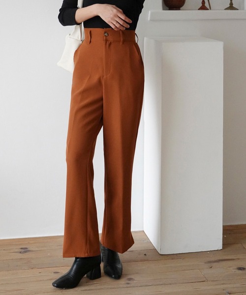 urge：（アージコロン ）の「【URGE:】シルエット フレア スリット パンツ（スラックス・レディース・アイボリー/ブラック/ライトベージュ/チャコールグレー/ブラウン/ミント・SMALL/MEDIUM/LARGE）」の7枚目の写真