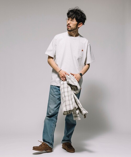 UNIVERSAL OVERALL（ユニバーサルオーバーオール）の「UNIVERSAL OVERALL/ユニバーサルオーバーオール 別注 ワークポケット TEE（Tシャツ/カットソー・メンズ・ライトグレー/ホワイト/オリーブ/ブラック・LARGE/MEDIUM）」の22枚目の写真