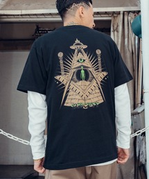 conspiracy theory tee