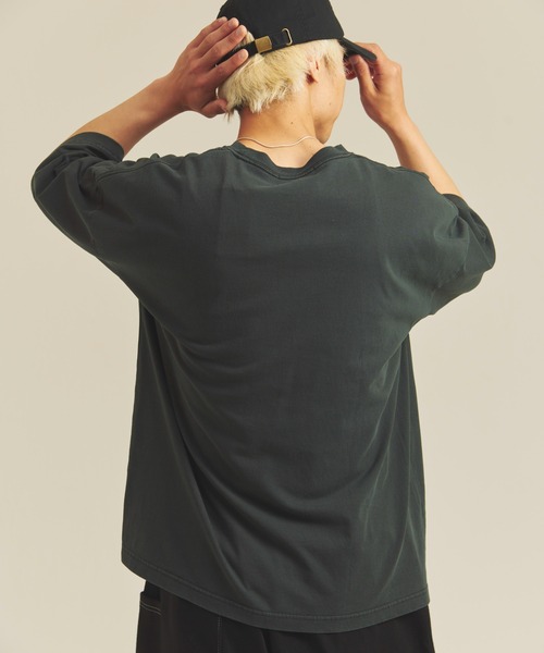 SHELTECH(シェルテック)の「SHELTECH-ピグメントプレーティング天竺-WideSSTEE(Tシャツ/カットソー・メンズ・ブラック・M/L/XL)」の2枚目の写真