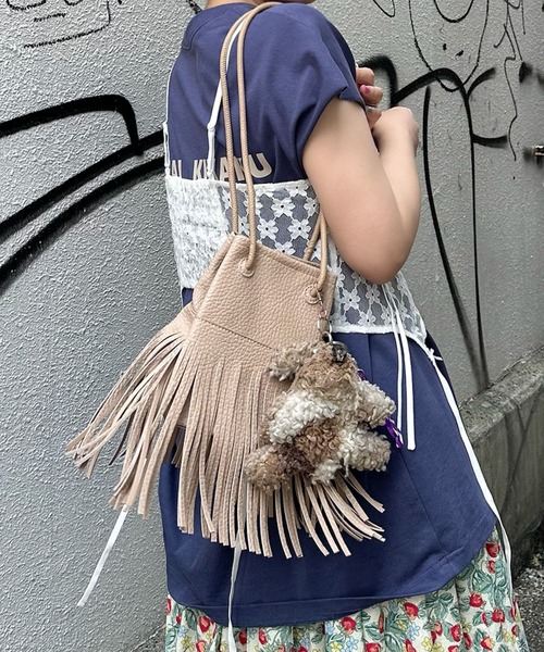 Alley Tokyo（アリートーキョー）の「【Alley select】フリンジミニショルダー（ショルダーバッグ・レディース・ブラック/ブラウン/キャメル/ベージュ・FREE）」の18枚目の写真