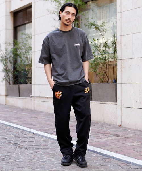 THRASHER(スラッシャー)の「『THRASHER/スラッシャー』DIAMOND LOGO PIGMENT半袖TEE (Tシャツ/カットソー・メンズ・ブラック系4/ブルー/ブラック系3/ブラウン/ブラック系1・L/M)」の7枚目の写真