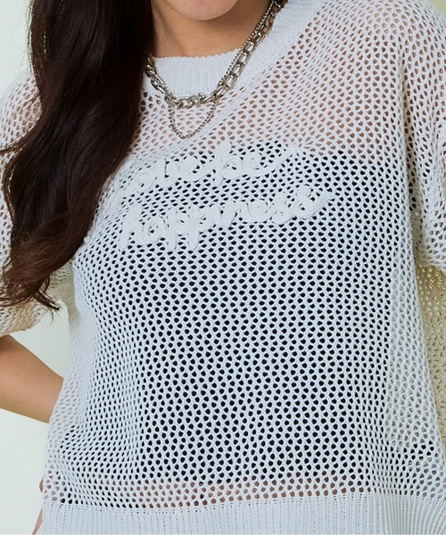GORGE（ゴージ）の「《刺繍ロゴ×ざっくり編み》ショート丈プルオーバー（ニット/セーター・レディース・レッド/アイボリー/ブラック・F）」の11枚目の写真
