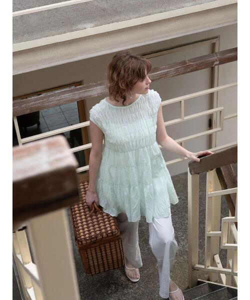 Lugnoncure（ルノンキュール）の「シャーリングティアードブラウス《2025summer catalog item》（シャツ/ブラウス・レディース・ミント/ブラック/オフホワイト・F）」の5枚目の写真