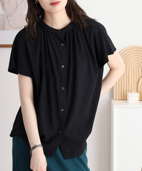atONE(アットワン)の「RNクールタッチ接触冷感フレアギャザーブラウス(シャツ/ブラウス・レディース・ブラック/オフホワイト/ブルー/ベージュ・L/M/3L/LL)」の3枚目の写真
