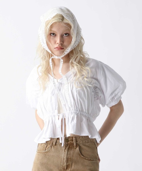 FOREVER 21（フォーエバー トゥエンティーワン）の「【2025SS】フロントリボンコットンパフブラウス（シャツ/ブラウス・レディース・オフホワイト/ブラック/ベージュ・FREE）」の12枚目の写真