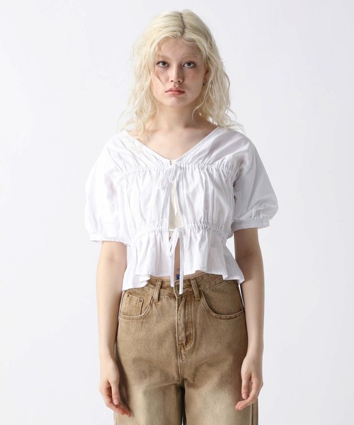 FOREVER 21（フォーエバー トゥエンティーワン）の「【2025SS】フロントリボンコットンパフブラウス（シャツ/ブラウス・レディース・オフホワイト/ブラック/ベージュ・FREE）」の19枚目の写真