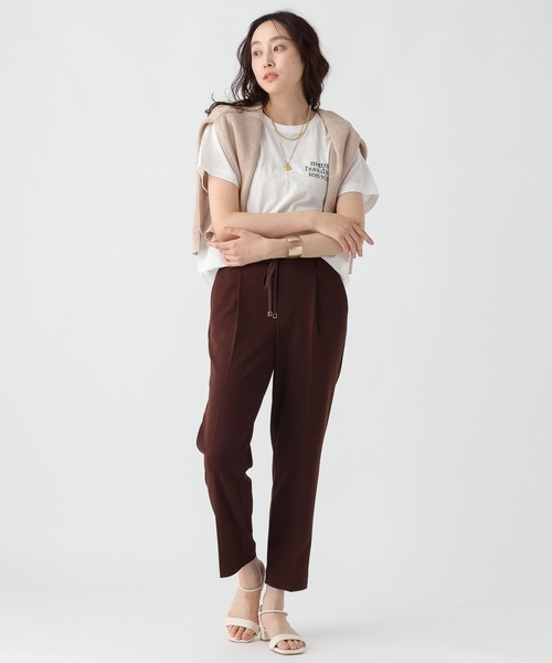 Elura（エルーラ）の「セミハリ感刺繍Ｔシャツ/492839（Tシャツ/カットソー・レディース・ホワイト/マスタード/ブラック・LARGE/MEDIUM）」の4枚目の写真