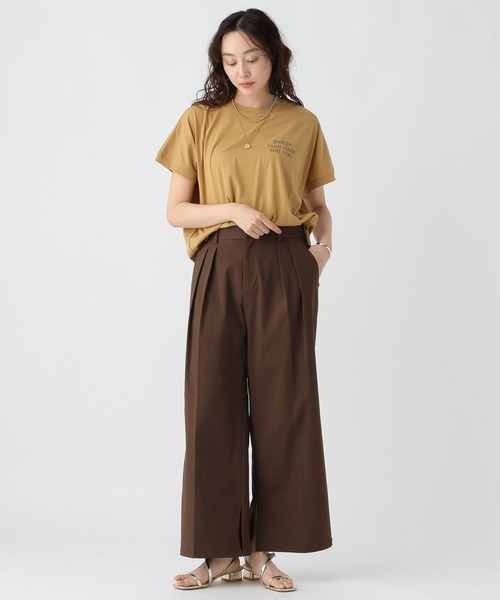 Elura（エルーラ）の「セミハリ感刺繍Ｔシャツ/492839（Tシャツ/カットソー・レディース・ホワイト/マスタード/ブラック・LARGE/MEDIUM）」の13枚目の写真