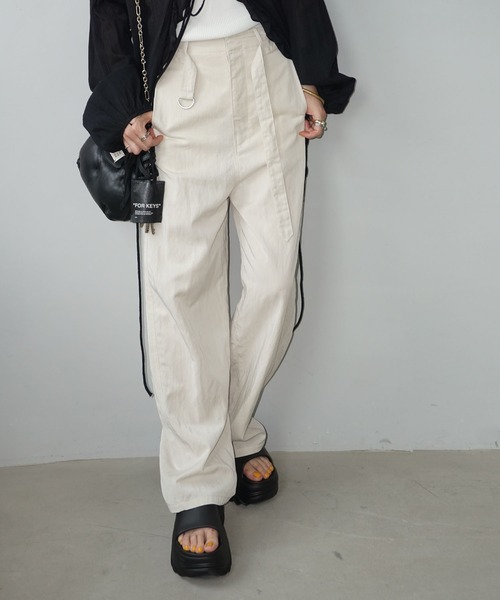 chuclla(チュクラ)の「ベルト付き テクスチャー ハイウエストパンツ chw25s068(その他パンツ・レディース・ブラック/ホワイト/アイボリー・L/S/M)」の3枚目の写真
