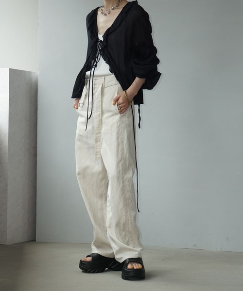 chuclla(チュクラ)の「ベルト付き テクスチャー ハイウエストパンツ chw25s068(その他パンツ・レディース・ブラック/ホワイト/アイボリー・L/S/M)」の9枚目の写真