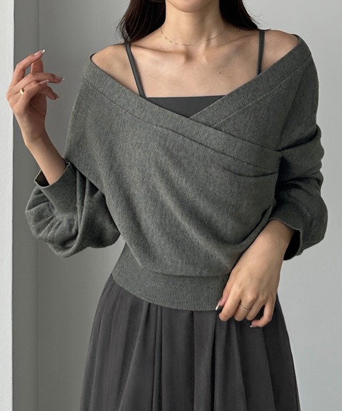 Louere(ルエレ)の「カシュクールニット+ラッフルチュールキャミワンピースSET(ワンピース・レディース・アイボリー/ブラック/チャコール・LARGE/MEDIUM/SMALL)」の22枚目の写真