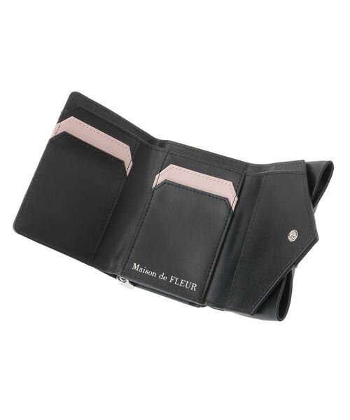 Maison de FLEUR(メゾンドフルール)の「ベルトリボンミニウォレット(財布・レディース・ブラック/ピンク/サックスブルー・FREE)」の12枚目の写真