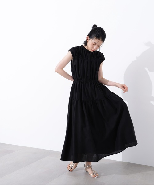 N.(N. Natural Beauty Basic)(エヌエヌナチュラルビューティーベーシック)の「フレンチスリーブギャザーワンピース(ワンピース・レディース・ブラック/ブルー/グリーン・MEDIUM)」の5枚目の写真