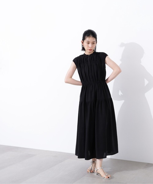 N.(N. Natural Beauty Basic)(エヌエヌナチュラルビューティーベーシック)の「フレンチスリーブギャザーワンピース(ワンピース・レディース・ブラック/ブルー/グリーン・MEDIUM)」の9枚目の写真