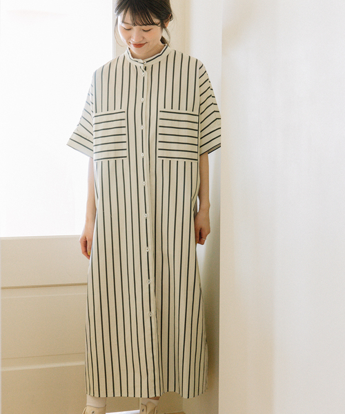 POU DOU DOU（プードゥドゥ）の「ストライプアウトポケットシャツワンピース（ワンピース・レディース・アイボリー/ベージュ/ブルー・M）」の2枚目の写真