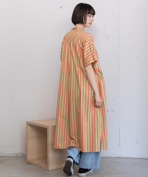 POU DOU DOU（プードゥドゥ）の「ストライプアウトポケットシャツワンピース（ワンピース・レディース・アイボリー/ベージュ/ブルー・M）」の14枚目の写真