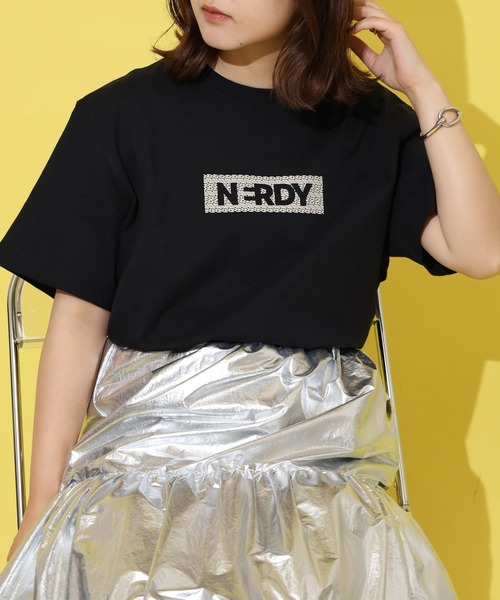 NERDY（ノルディ）の「ブレンク フレーム ロゴ 半袖 Tシャツ（Tシャツ/カットソー・メンズ・ホワイト/レッド/ブラック・L/S/M）」の17枚目の写真