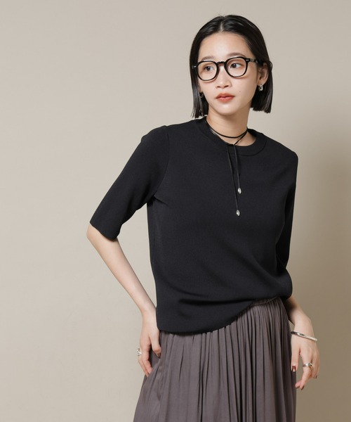 NANO universe（ナノユニバース）の「洗濯機洗い可UVカット接触冷感半袖ニット（ニット/セーター・レディース・ホワイト/ブラック/ブルー・FREE）」の3枚目の写真