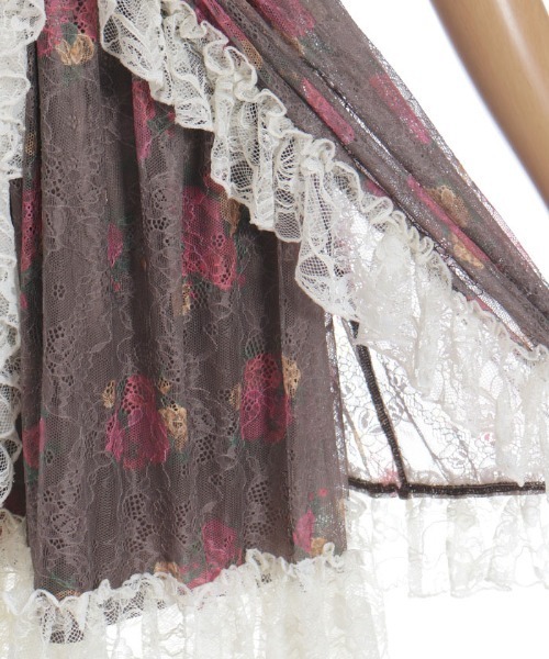 axes femme（アクシーズファム）の「ブーケレースキャミチュニック