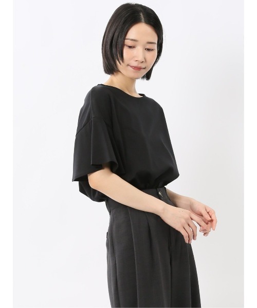 m.f.editorial（エムエフエディトリアル）の「【接触冷感 UVカット コットン100%】m.f.エディトリアル レディース ラッフルスリープ クルーTシャツ（Tシャツ/カットソー・レディース・ライトグレー/ホワイト/ブラック・MEDIUM/LARGE）」の16枚目の写真