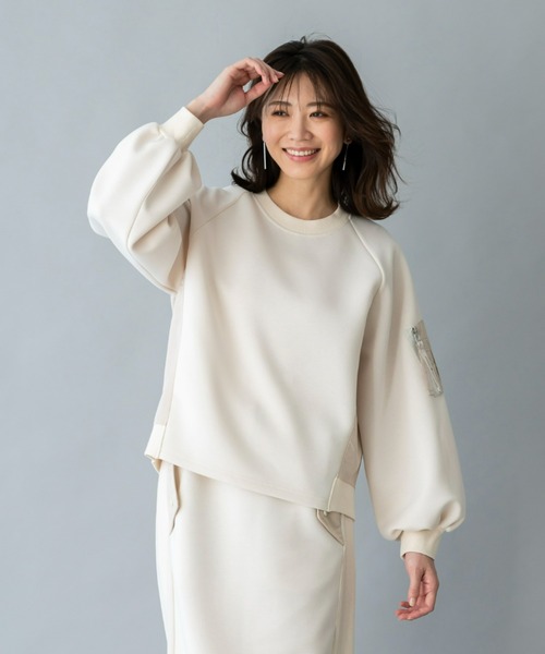 UNDOVE(アンドゥーブ)の「UNDOVE【SMART ECO JERSEY】異素材切替プルオーバー (トレーナー/スエット/リブ使い/ポケット付/防シワ/ストレッチ/イージーケア/UV/ウォッシャブル)(Tシャツ/カットソー・レディース・アイボリー系/ブラック・MEDIUM/LARGE/X-LARGE)」の17枚目の写真