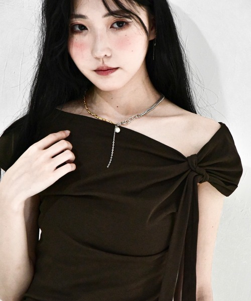 Y/lim(イリム)の「マルチWAYチョーカー付きTシャツ(Tシャツ/カットソー・レディース・ブラック/ブラウン/オフホワイト・M/S)」の1枚目の写真