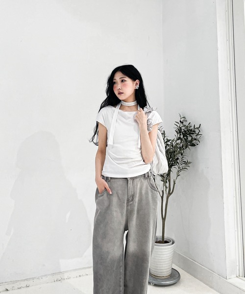 Y/lim(イリム)の「マルチWAYチョーカー付きTシャツ(Tシャツ/カットソー・レディース・ブラック/ブラウン/オフホワイト・M/S)」の20枚目の写真