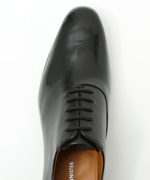 alfredoBANNISTER（アルフレッドバニスター）の「セミスクエアトゥ ホールカットシューズ（ドレスシューズ・メンズ・ブラック/ダークブラウン/キャメル・44/40/41/42/43/45/39）」の15枚目の写真