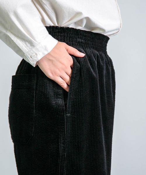 D.M.G.（ドミンゴ）の「[D.M.G. / ディーエムジー] サッカーコーデュロイ プルオントラウザー（その他パンツ・レディース・アイボリー/ブラック/テラコッタ・S/M）」の10枚目の写真