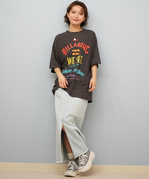 BILLABONG(ビラボン)の「BILLABONG/ビラボン Tシャツ アーチロゴ オーバーサイズ BF014-U01(Tシャツ/カットソー・レディース・アイボリー/スミクロ/パープル/コーラルピンク・L/M)」の13枚目の写真