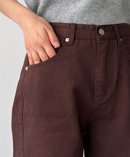 CANAL JEAN（キャナルジーン）の「CALL MY NAME　コットンカーブパンツ（デニムパンツ・レディース・ブラウン・SMALL/MEDIUM）」の2枚目の写真