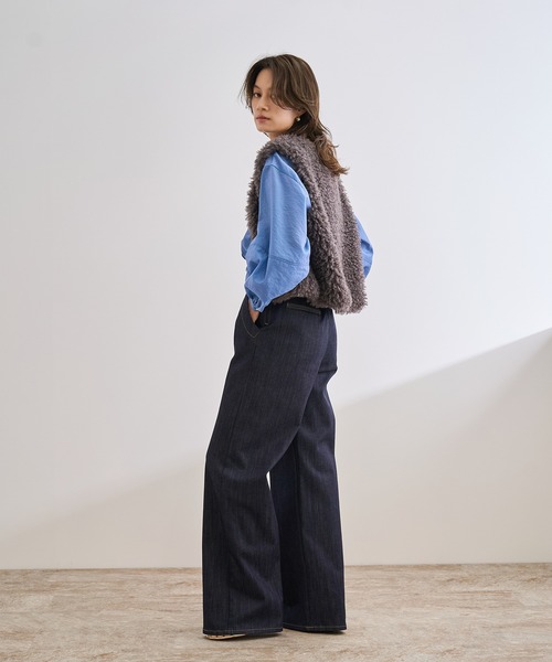 ROPE'（ロペ）の「ストレッチデニム セーラーパンツ/イージーケア（デニムパンツ・レディース・ブルー系その他・36/38/40）」の2枚目の写真