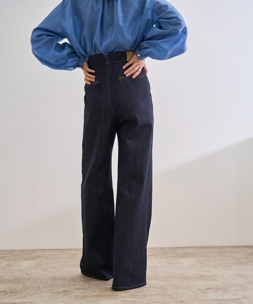 ROPE'（ロペ）の「ストレッチデニム セーラーパンツ/イージーケア（デニムパンツ・レディース・ブルー系その他・36/38/40）」の12枚目の写真