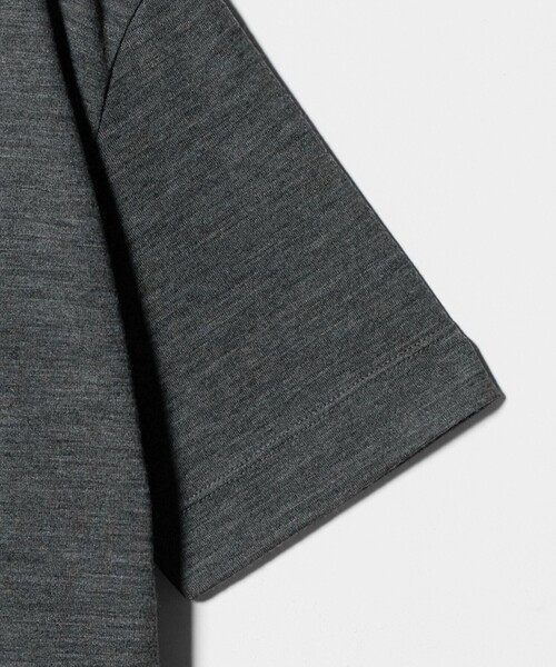 SLOANE(スローン)の「<SLOANE>ニット Tシャツ(ニット/セーター・レディース・ブラック/グレー系・1)」の5枚目の写真