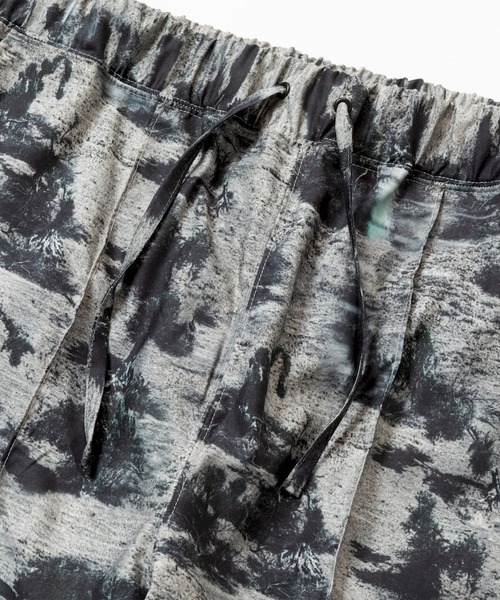 meanswhile（ミーンズワイル）の「Pin Tuck Easy Trousers（その他パンツ・メンズ・ベージュ系/ブラック・4(XL)）」の4枚目の写真