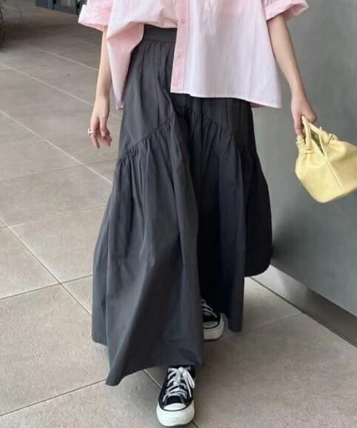 cammie(キャミー)の「切替ギャザーロングフレアスカート(スカート・レディース・ブラック/オフホワイト/ダークグレー・F)」の17枚目の写真