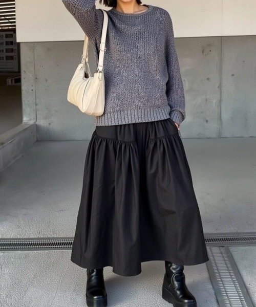 cammie(キャミー)の「切替ギャザーロングフレアスカート(スカート・レディース・ブラック/オフホワイト/ダークグレー・F)」の10枚目の写真