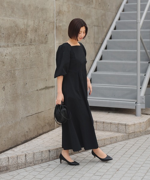 Demi-Luxe BEAMS（デミルクス ビームス）の「【1/9再値下げ】スクエアネック タフタ ワンピース［手洗い可］（ワンピース・レディース・ブルー系その他2/ブラック・38/36）」の21枚目の写真