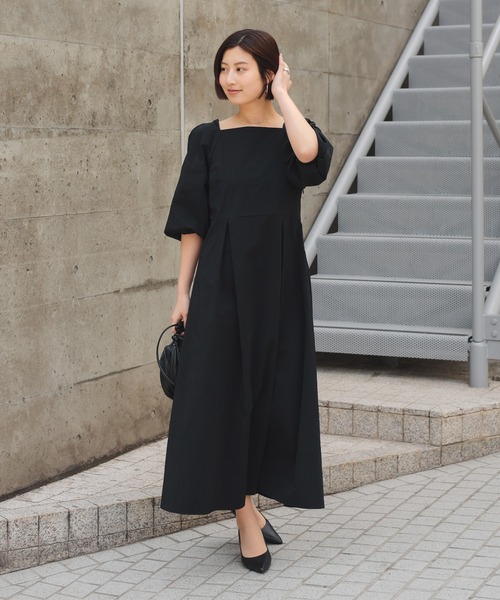 Demi-Luxe BEAMS（デミルクス ビームス）の「【1/9再値下げ】スクエアネック タフタ ワンピース［手洗い可］（ワンピース・レディース・ブルー系その他2/ブラック・38/36）」の22枚目の写真