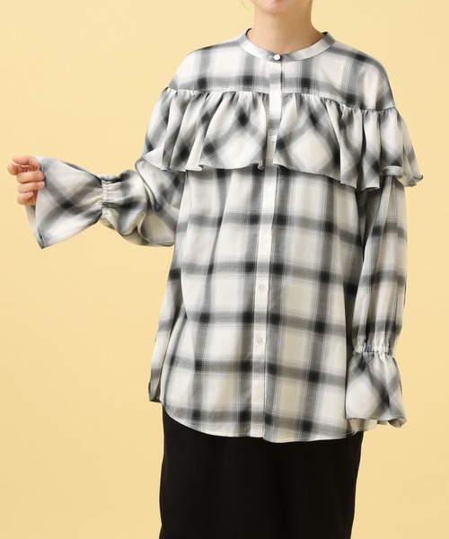 LEPSIM（レプシィム）の「【産前・産後対応】マタニティ／無地柄フリルブラウス　587109（マタニティウェア/グッズ・レディース・ブラウン/アイボリー/ブラック・ONE SIZE）」の6枚目の写真