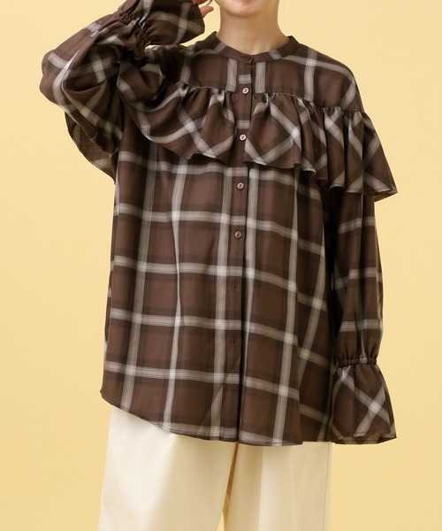 LEPSIM（レプシィム）の「【産前・産後対応】マタニティ／無地柄フリルブラウス　587109（マタニティウェア/グッズ・レディース・ブラウン/アイボリー/ブラック・ONE SIZE）」の20枚目の写真