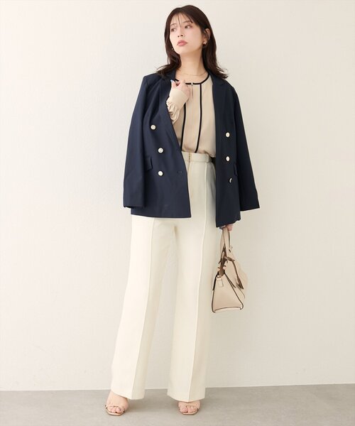 natural couture（ナチュラルクチュール）の「メタルホック付きパイピングブラウス（シャツ/ブラウス・レディース・ベージュ/ネイビー/アイボリー/ピンクベージュ/グレー・FREE）」の18枚目の写真